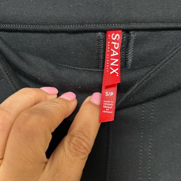 Spanx Women's Sz. S The Perfect Pant Back Seam Skinny Ankle Pants - Picture 2 of 14